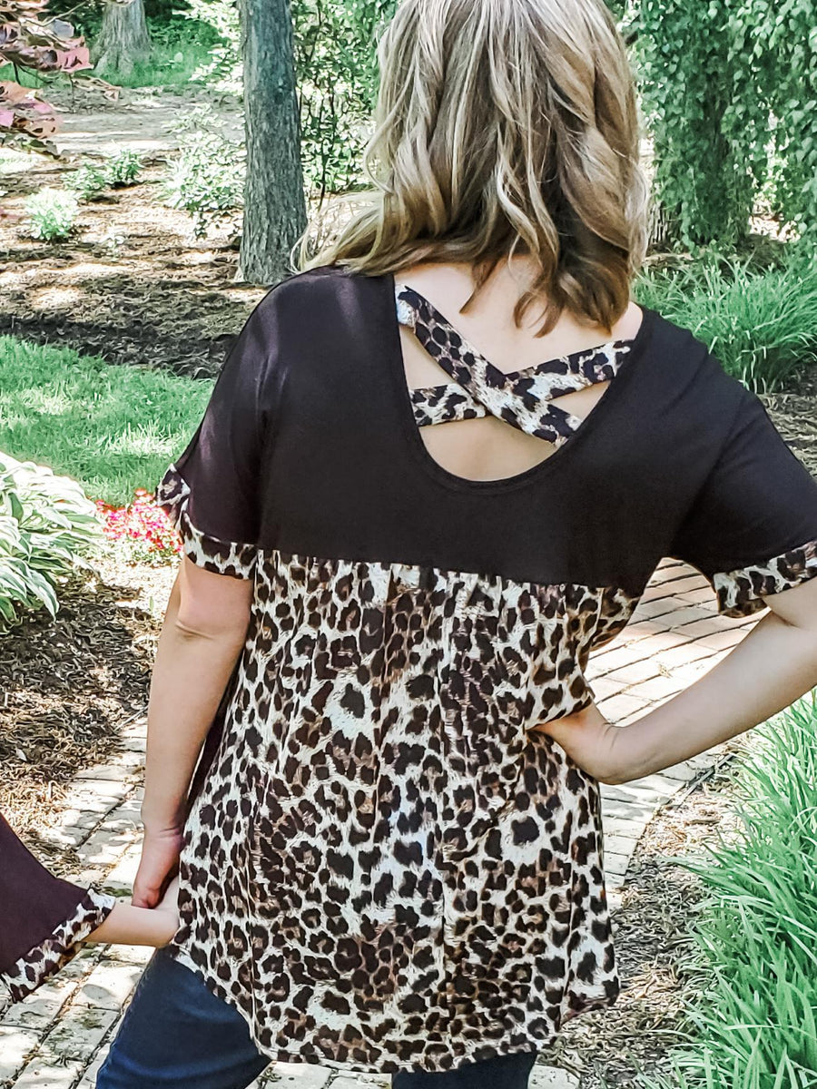 トップス 14th addiction leopard back cross long T Leopard Back Cross Tee – Madison-Quinn Boutique ltd.