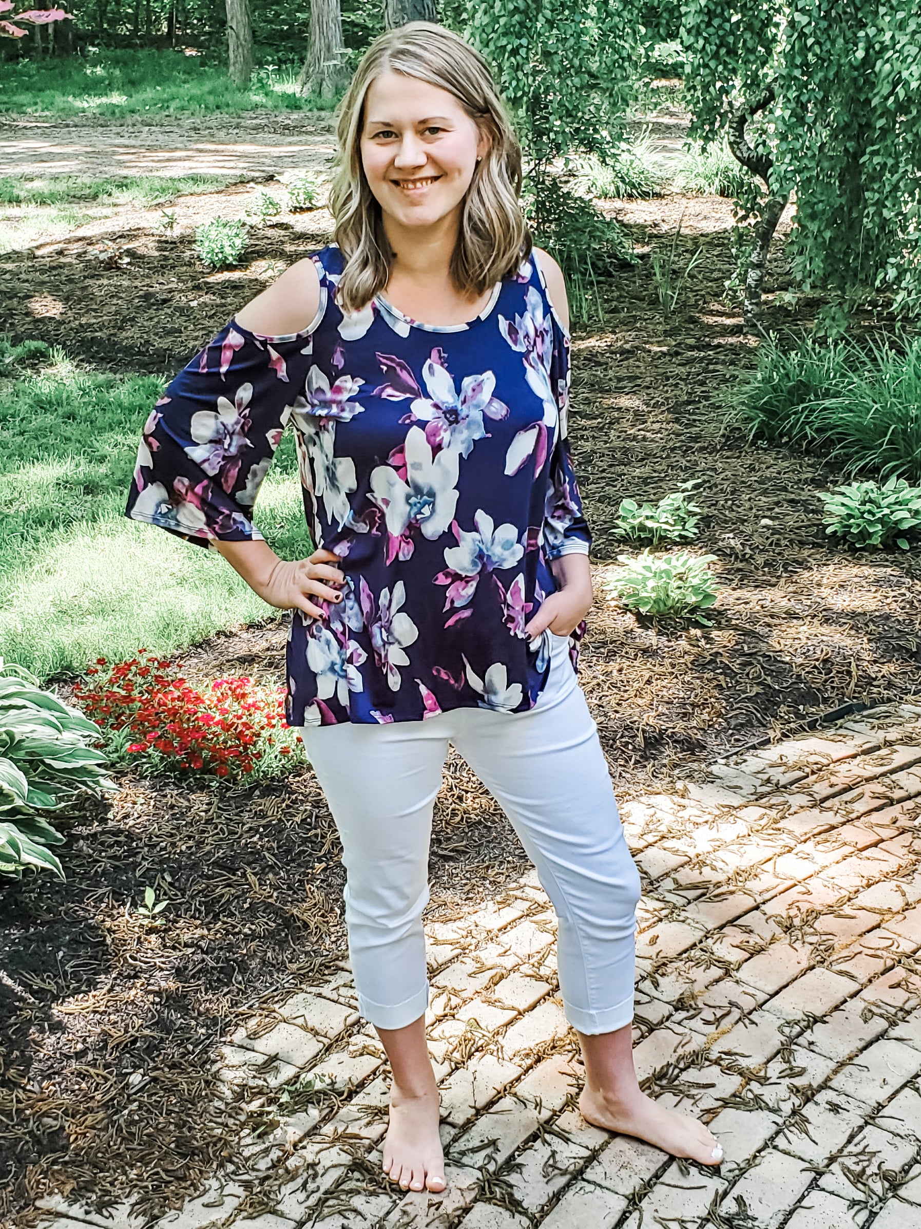 Navy Floral Cold Shoulder Tee Reg/Plus